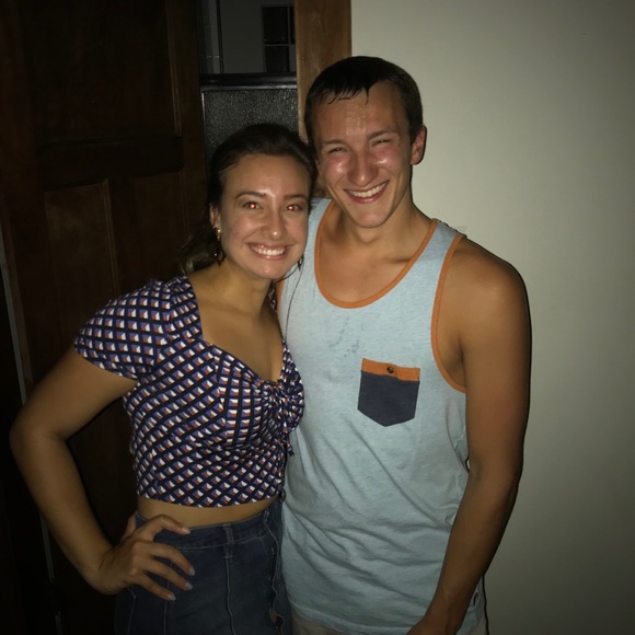 Patterned Crop Top - Picture 4 of 4